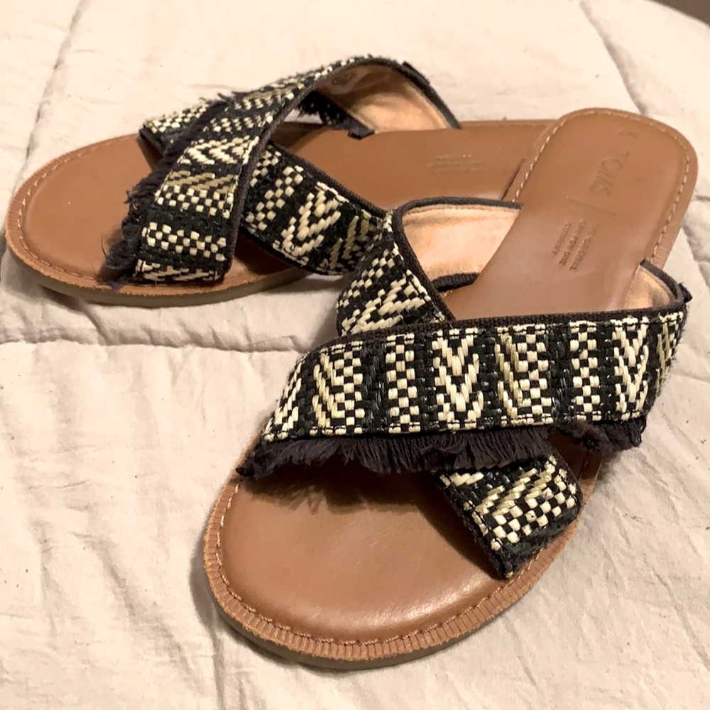 TOMS